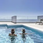 Taucho - * Puerto de Santiago (Tenerife)
