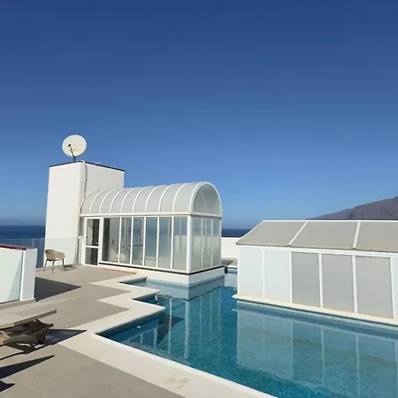 Semesterbostad Newly Renovated Taucho -