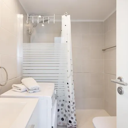 Newly Renovated Taucho -