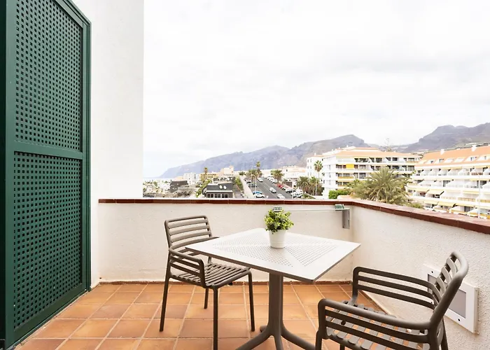 Vakantiehuis Newly Renovated Taucho -