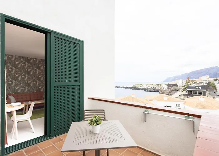 Vakantiehuis Newly Renovated Taucho -